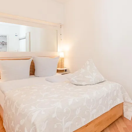Apartamento Null Haus Oland Whg 2 Suedstrandkoje Wyk auf Föhr